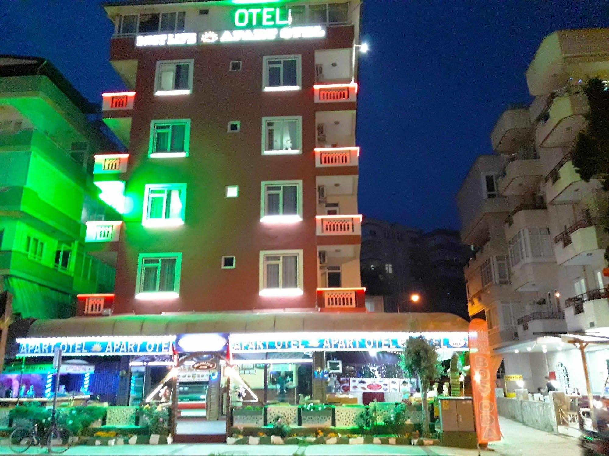 Life Hotel de apartamente